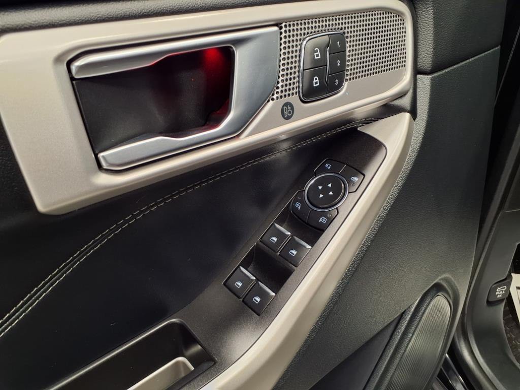 2021 Ford Explorer Image 15