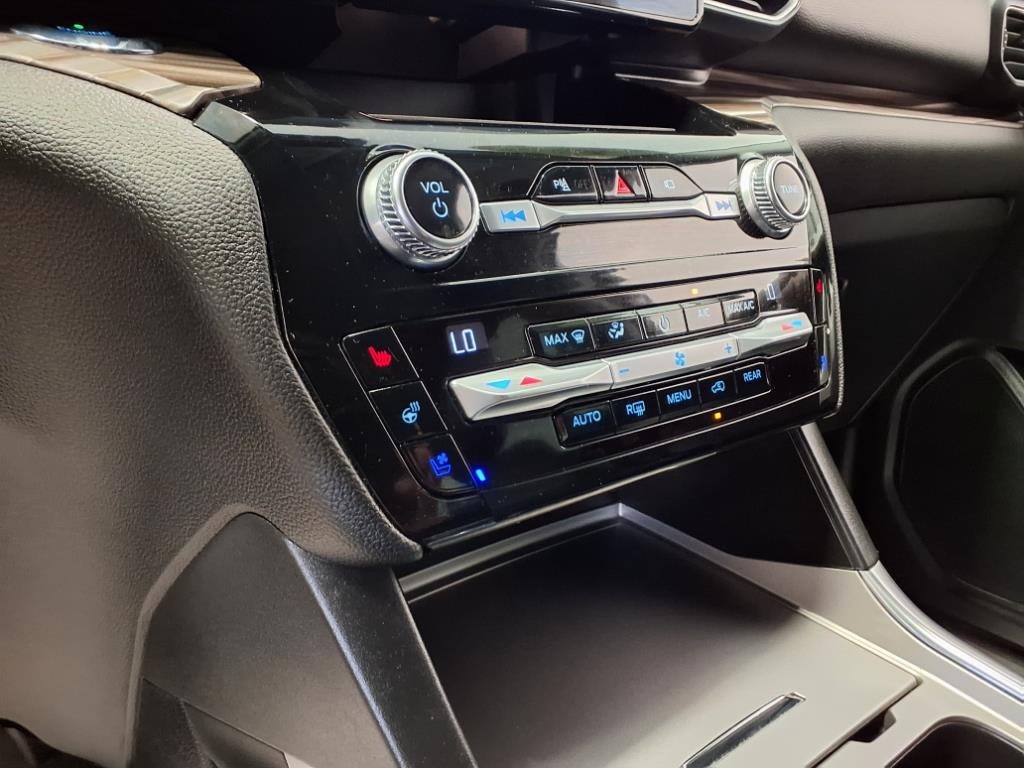 2021 Ford Explorer Image 19