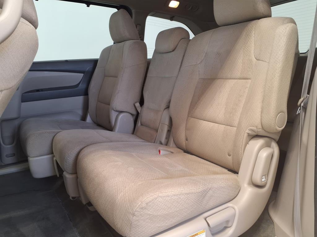 2016 Honda Odyssey Image 8