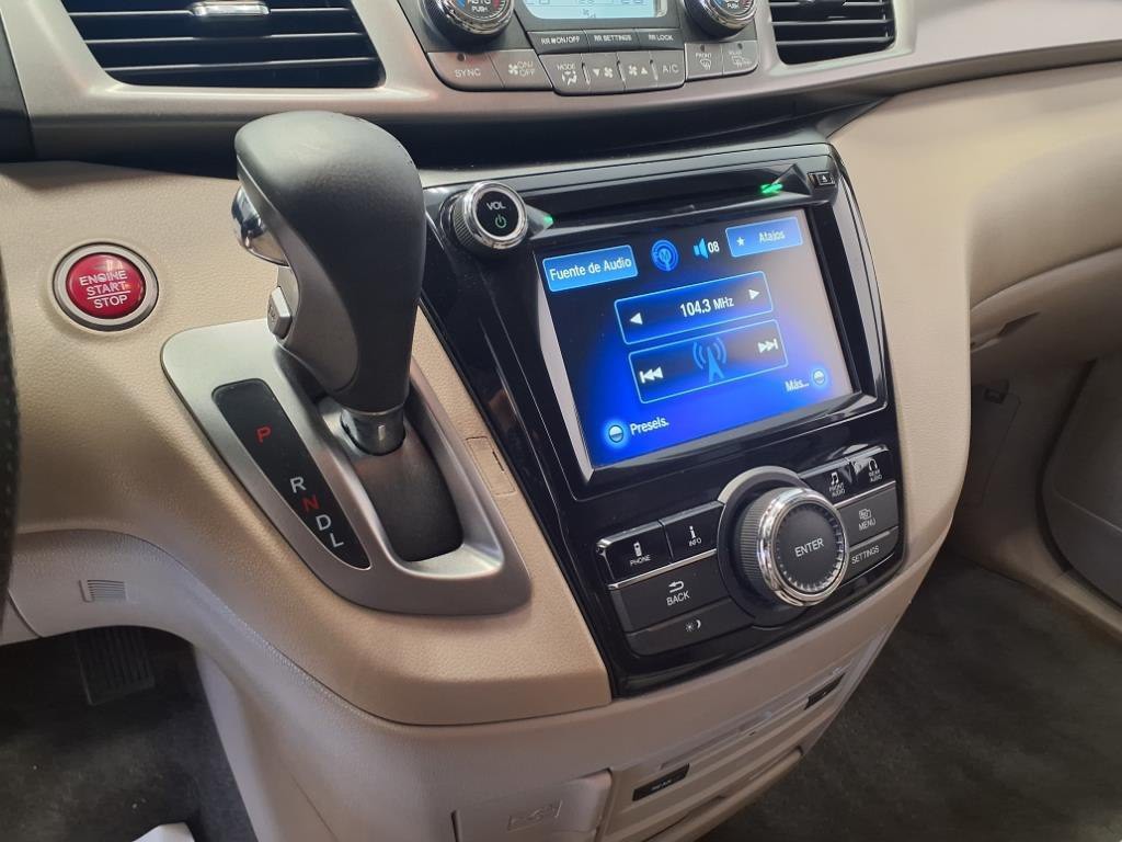 2016 Honda Odyssey Image 17
