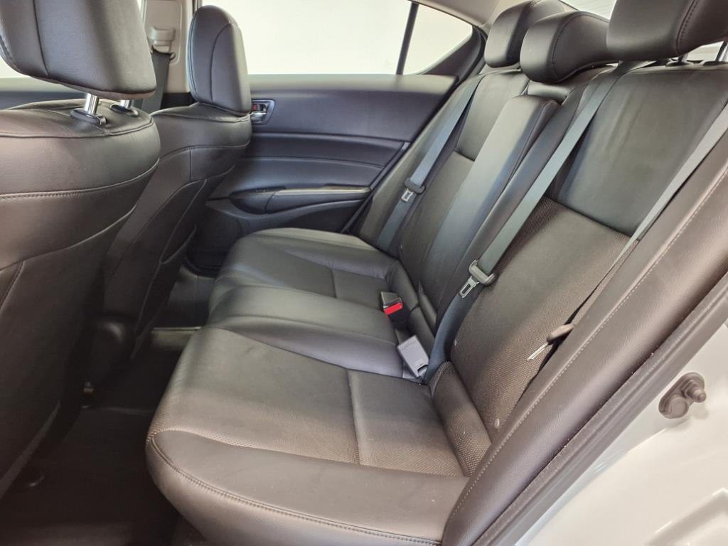 2014 Acura ILX Image 10