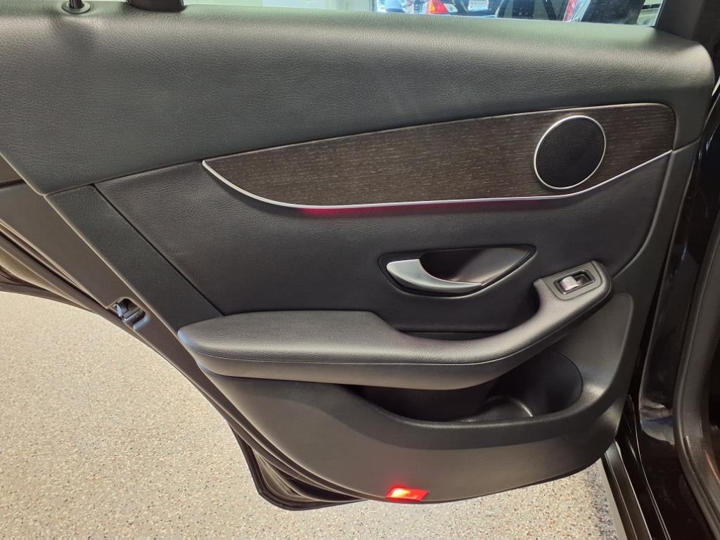 2020 Mercedes-Benz GLC-Class Image 8