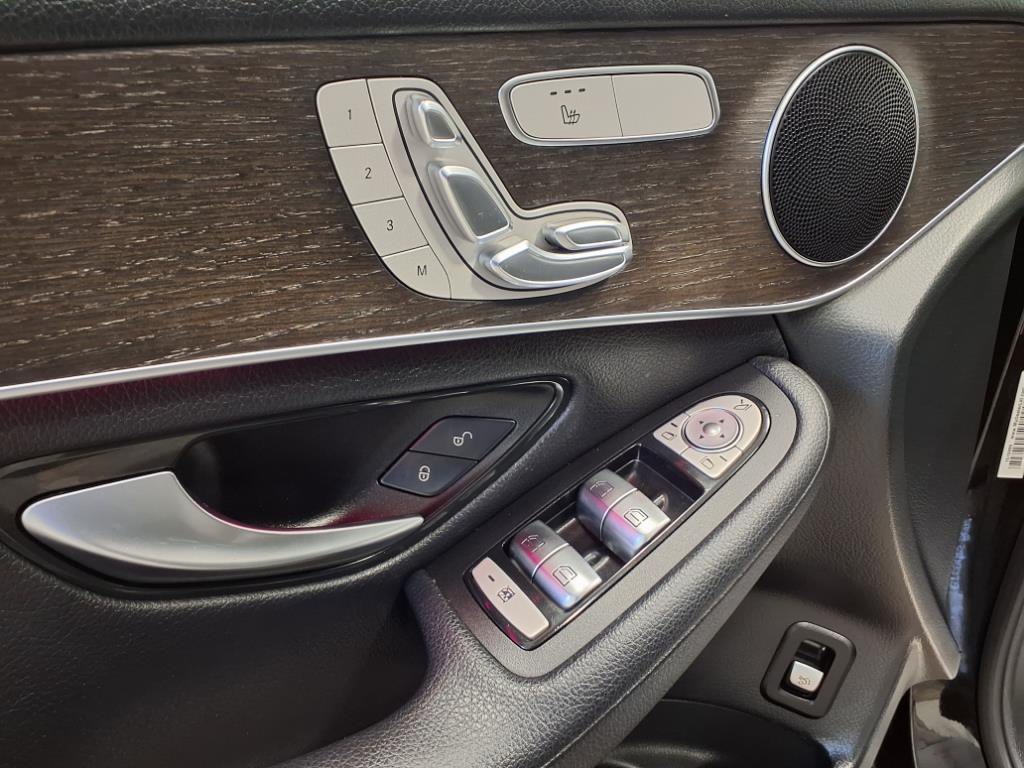 2020 Mercedes-Benz GLC-Class Image 13