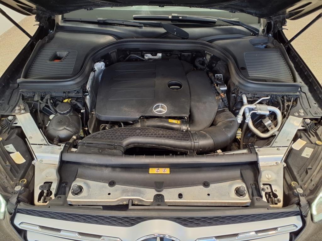 2020 Mercedes-Benz GLC-Class Image 21