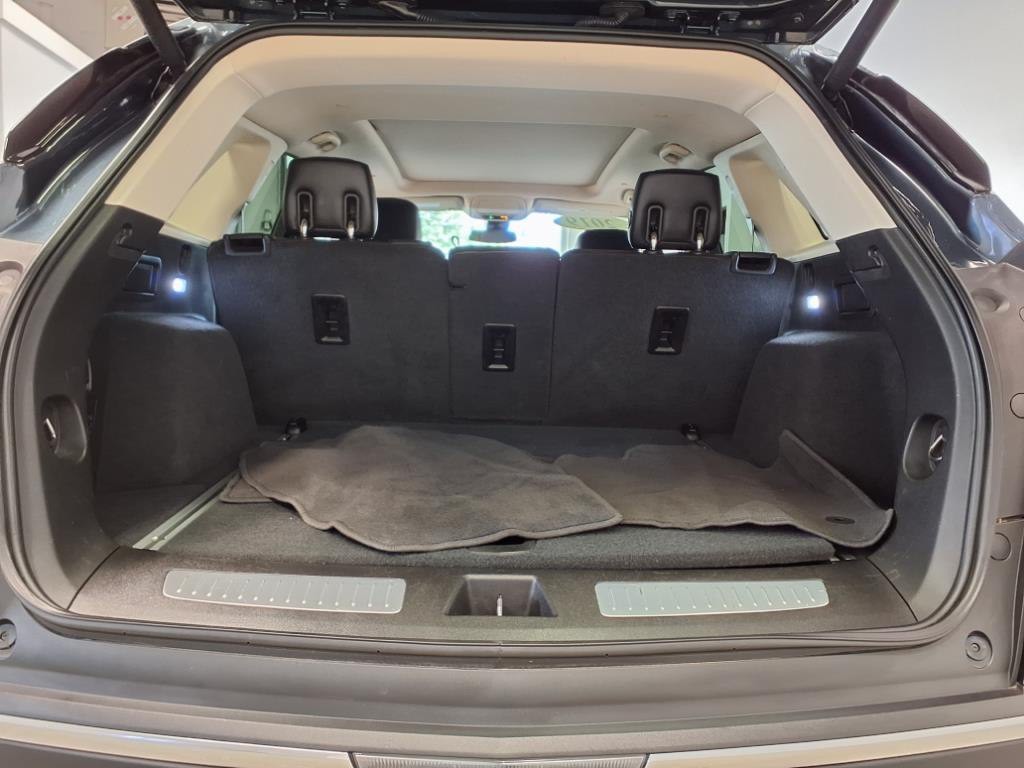 2019 Cadillac XT5 Image 8