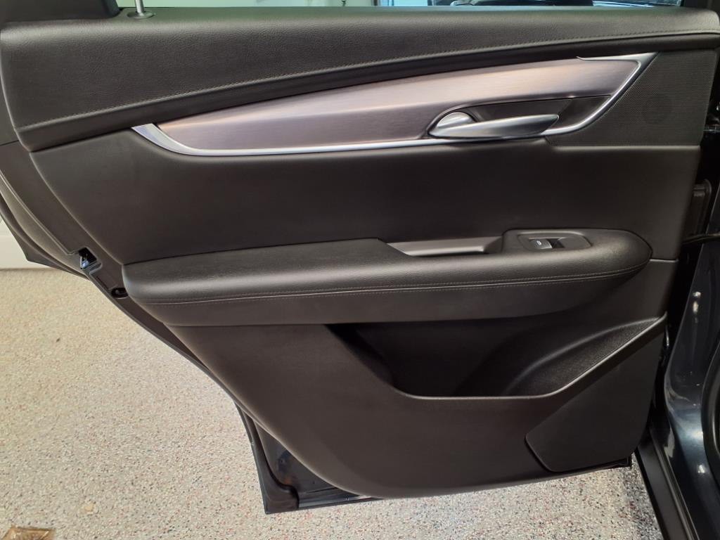 2019 Cadillac XT5 Image 9