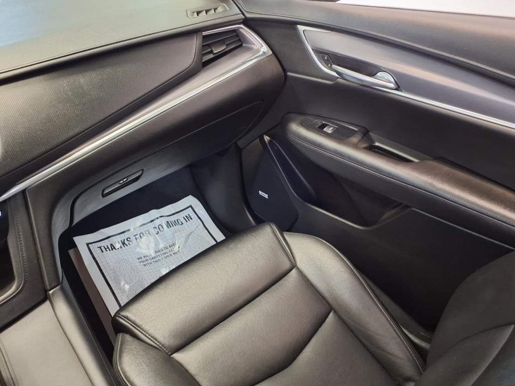 2019 Cadillac XT5 Image 12