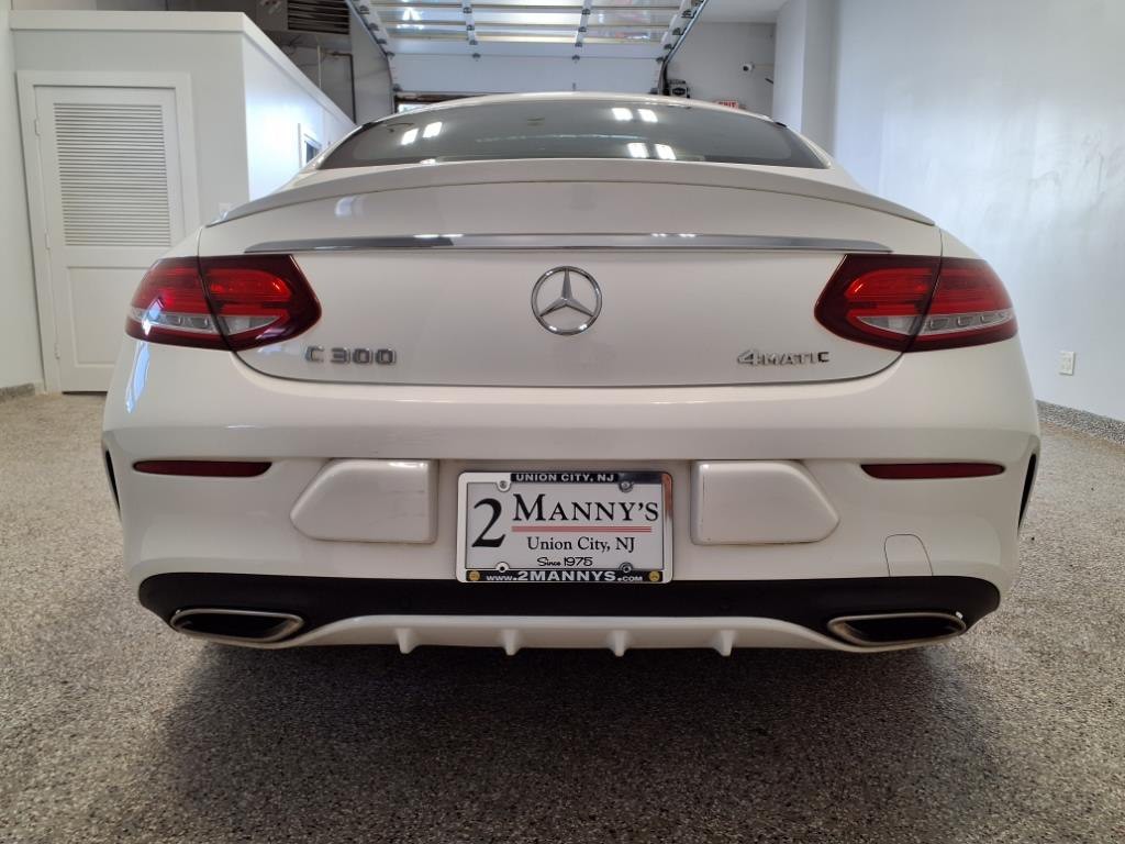 2018 Mercedes-Benz C-Class Image 3