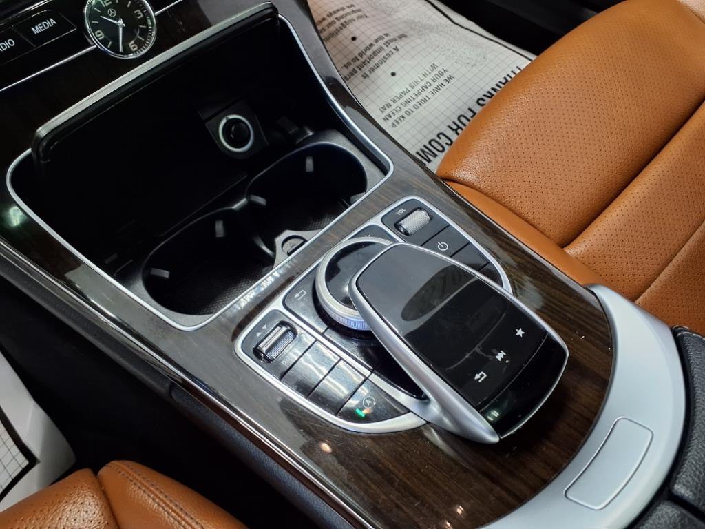 2018 Mercedes-Benz C-Class Image 14