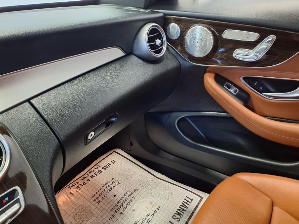 2018 Mercedes-Benz C-Class Image 17
