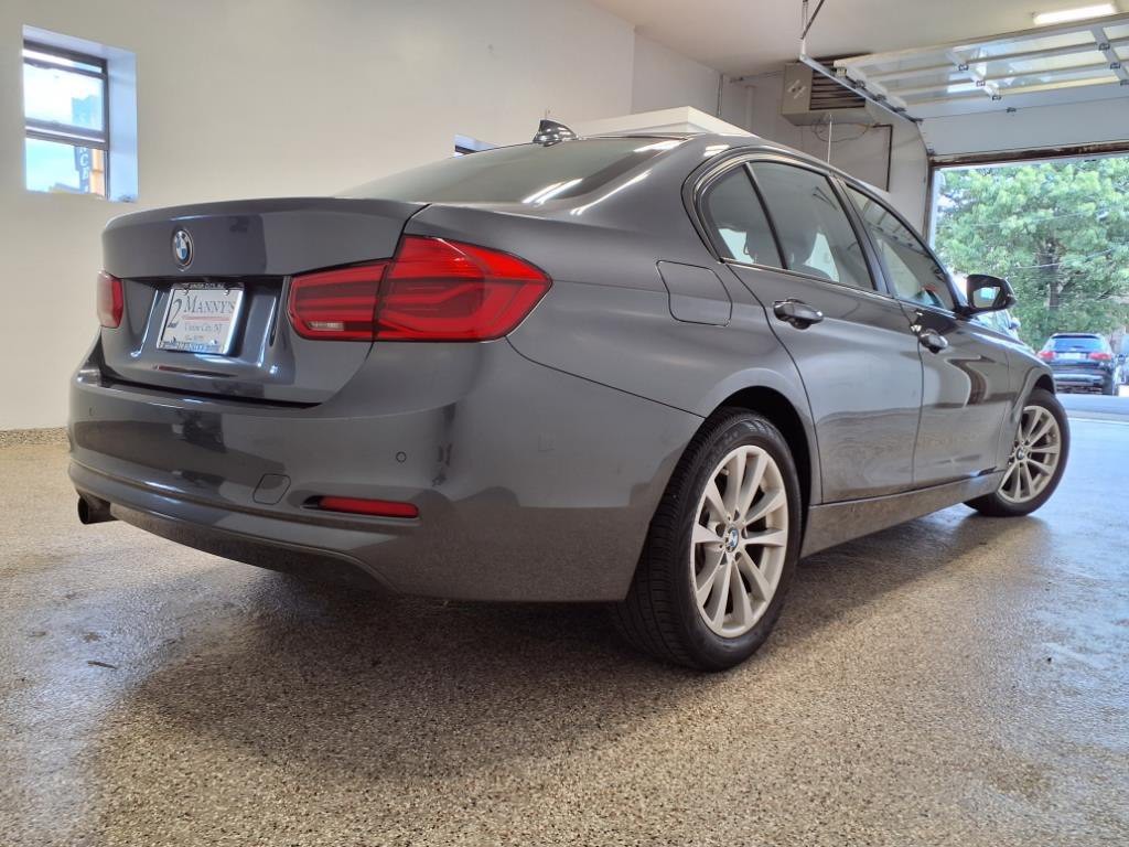 2016 BMW 3 Series Image 4