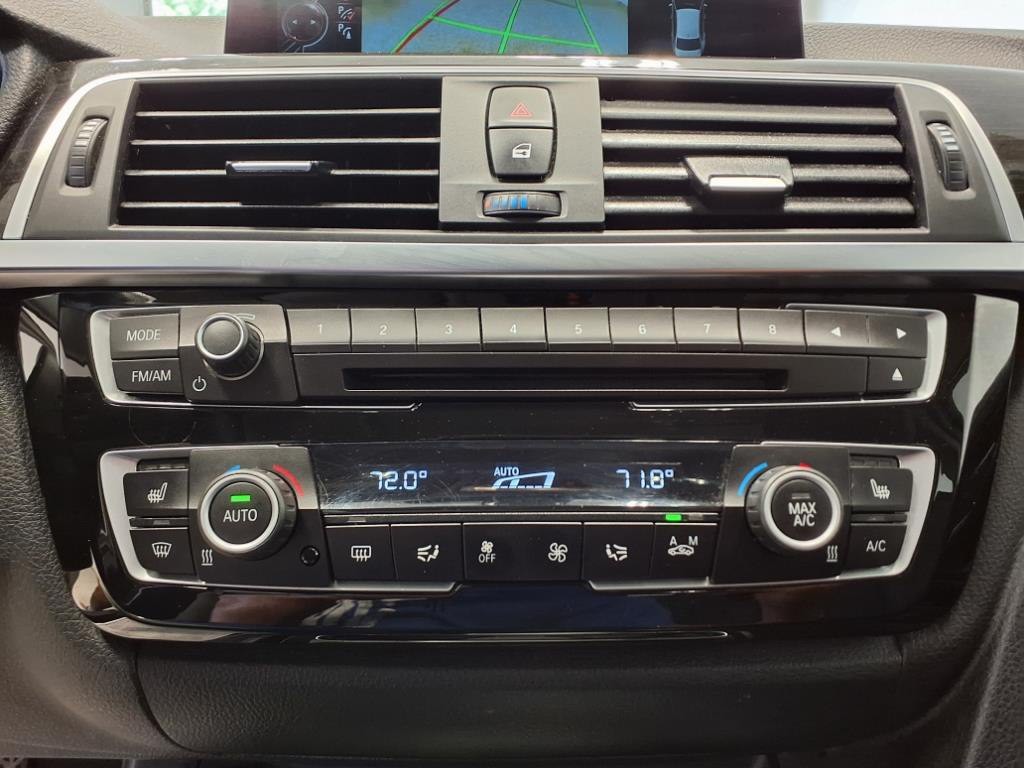2016 BMW 3 Series Image 19