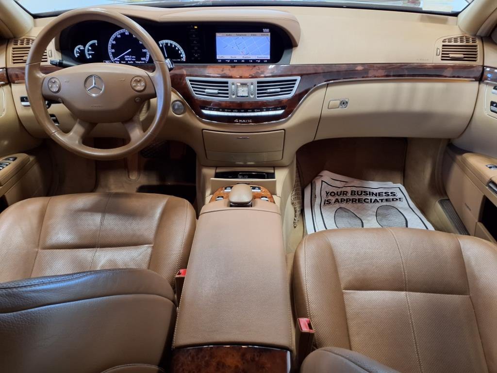 2008 Mercedes-Benz S-Class Image 11
