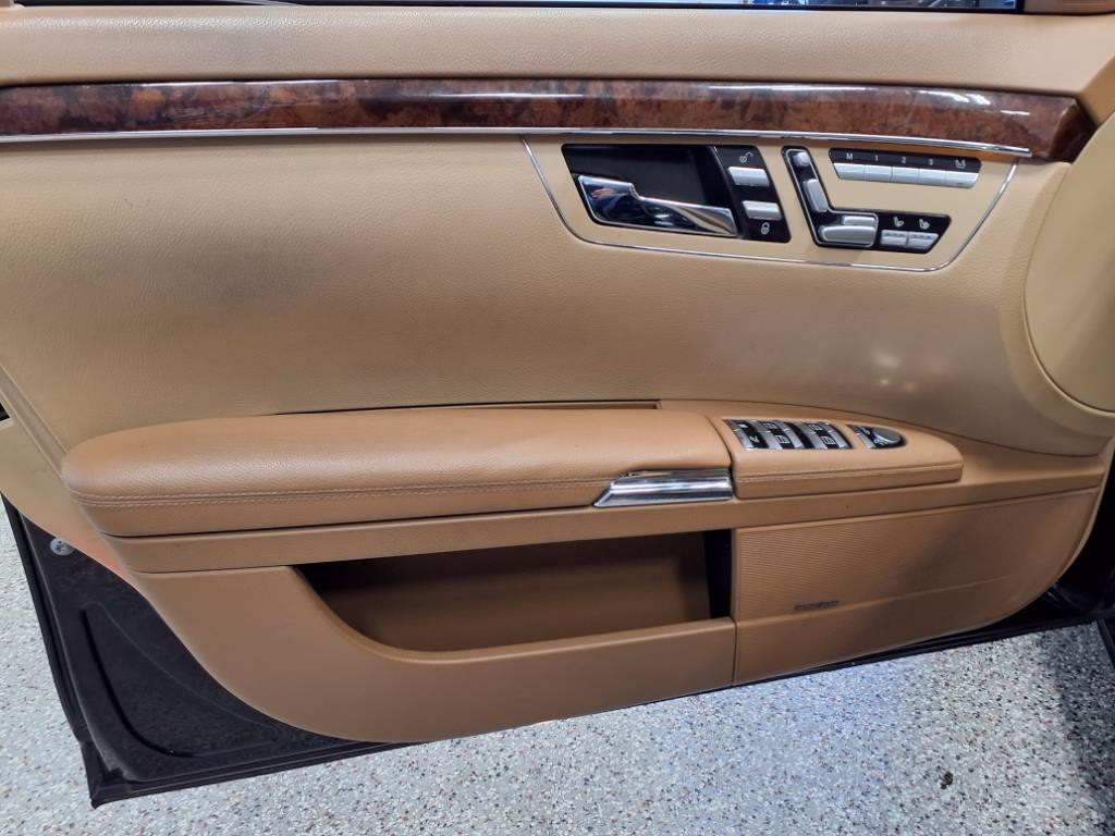 2008 Mercedes-Benz S-Class Image 13