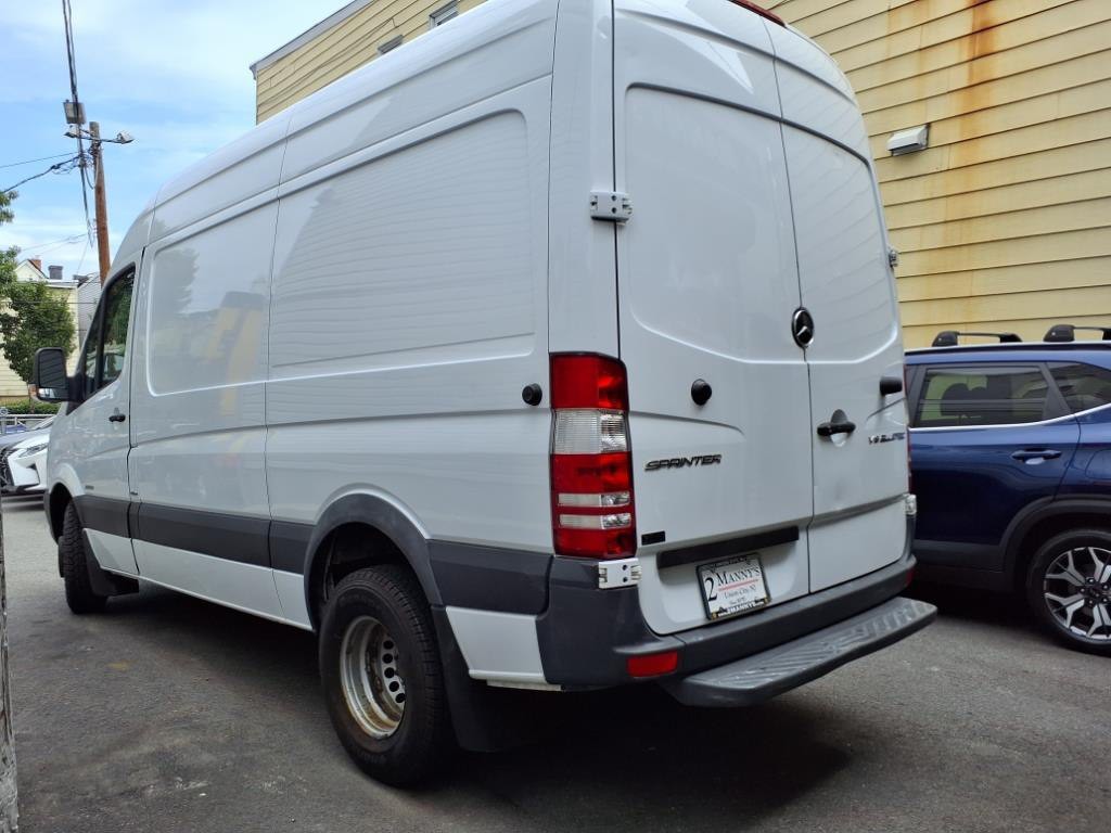 2015 Mercedes-Benz Sprinter Image 2