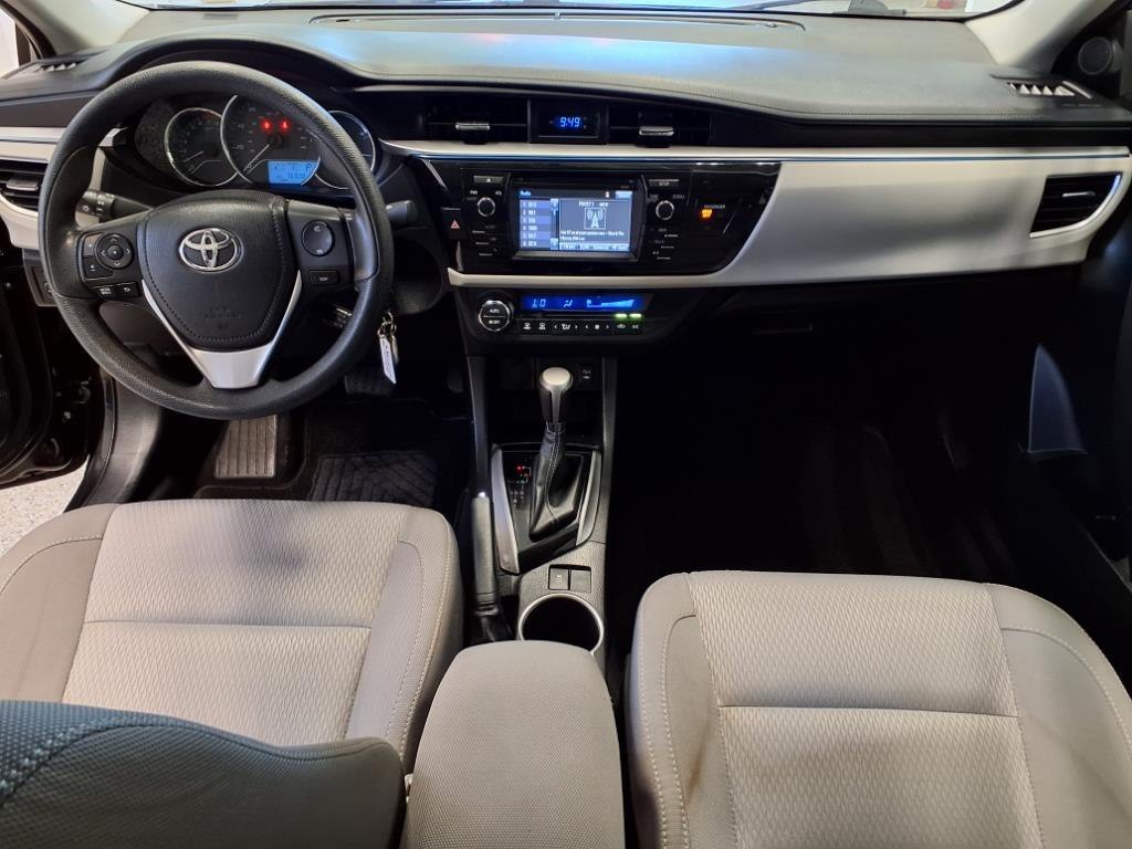 2014 Toyota Corolla Image 10
