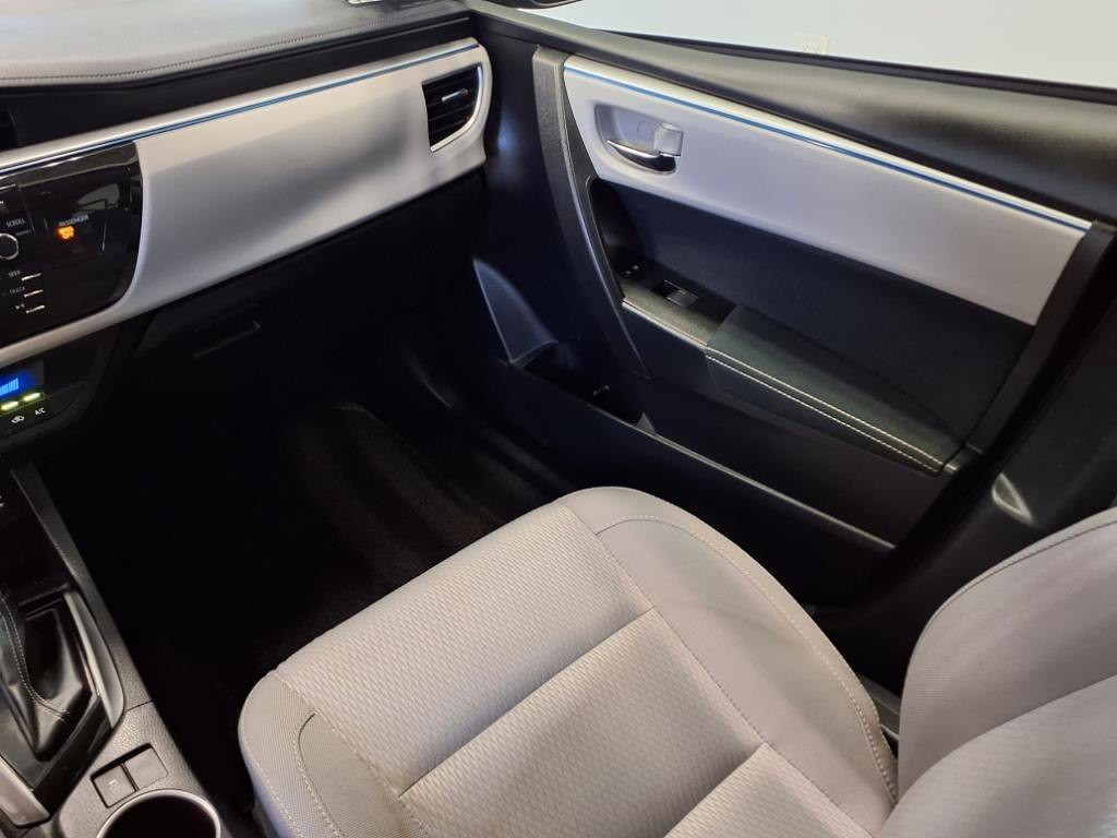 2014 Toyota Corolla Image 11