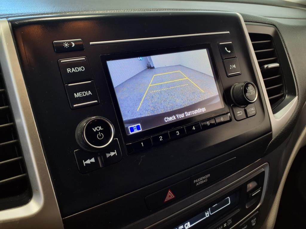 2018 Honda Pilot Image 18