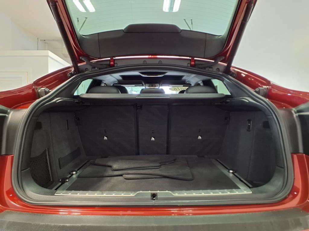 2016 BMW X6 Image 9