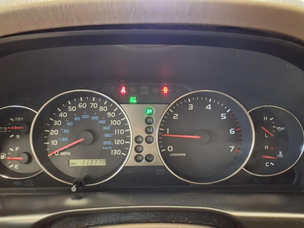 2003 Toyota Land Cruiser Image 21