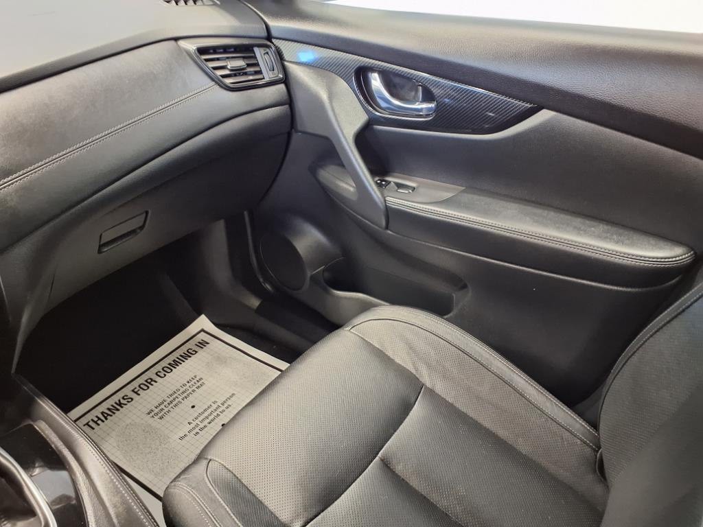 2018 Nissan Rogue Image 10