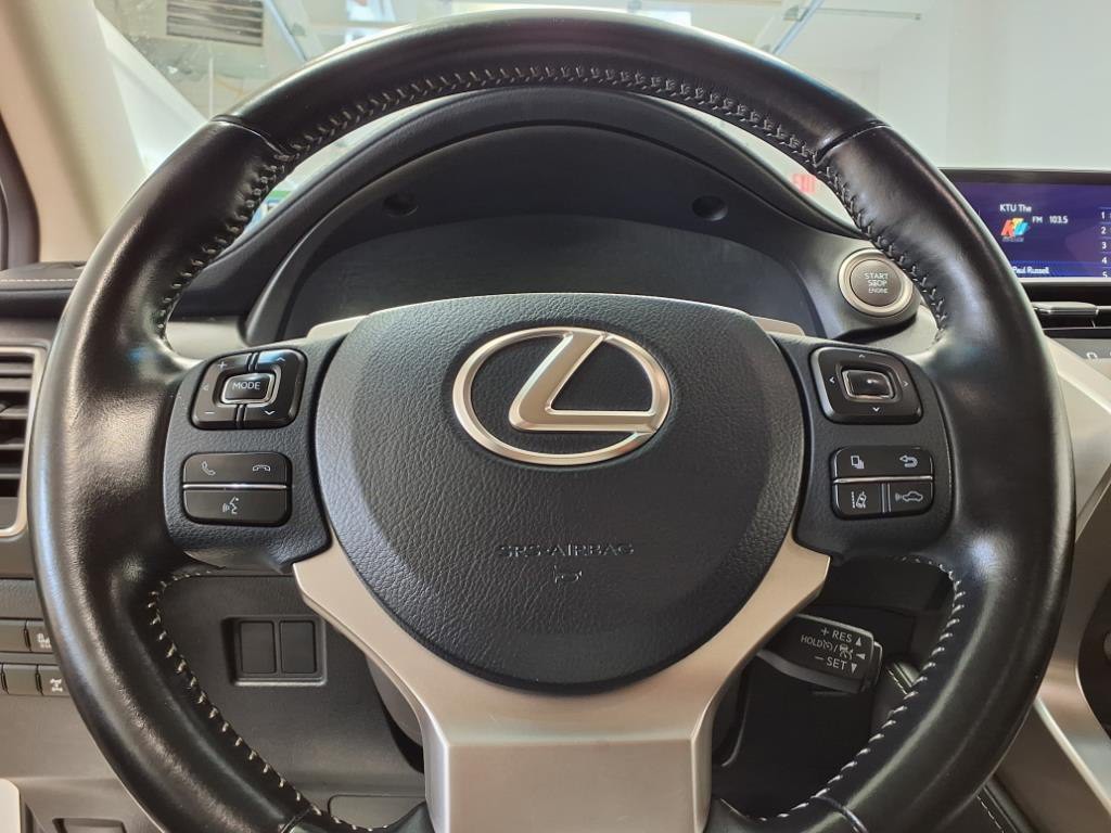 2018 Lexus NX 300 Image 21