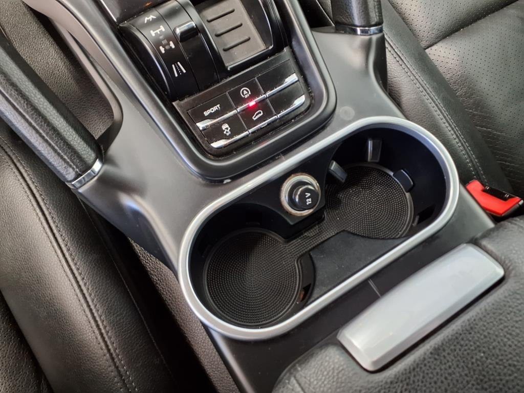 2011 Porsche Cayenne Image 16