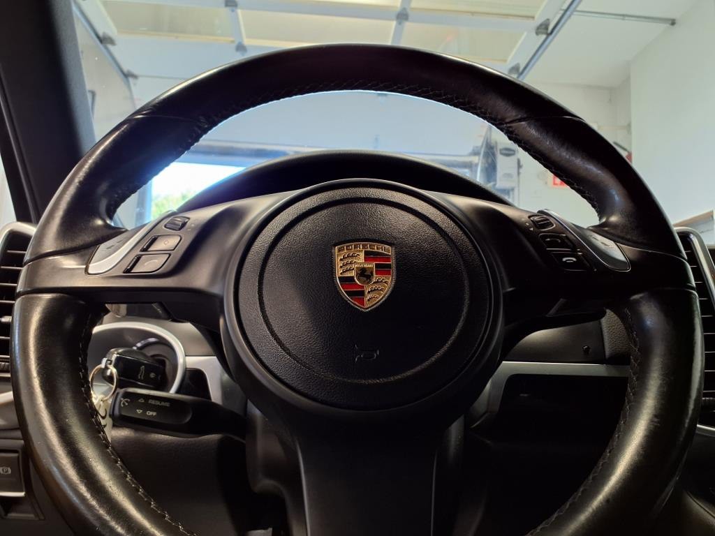 2011 Porsche Cayenne Image 20