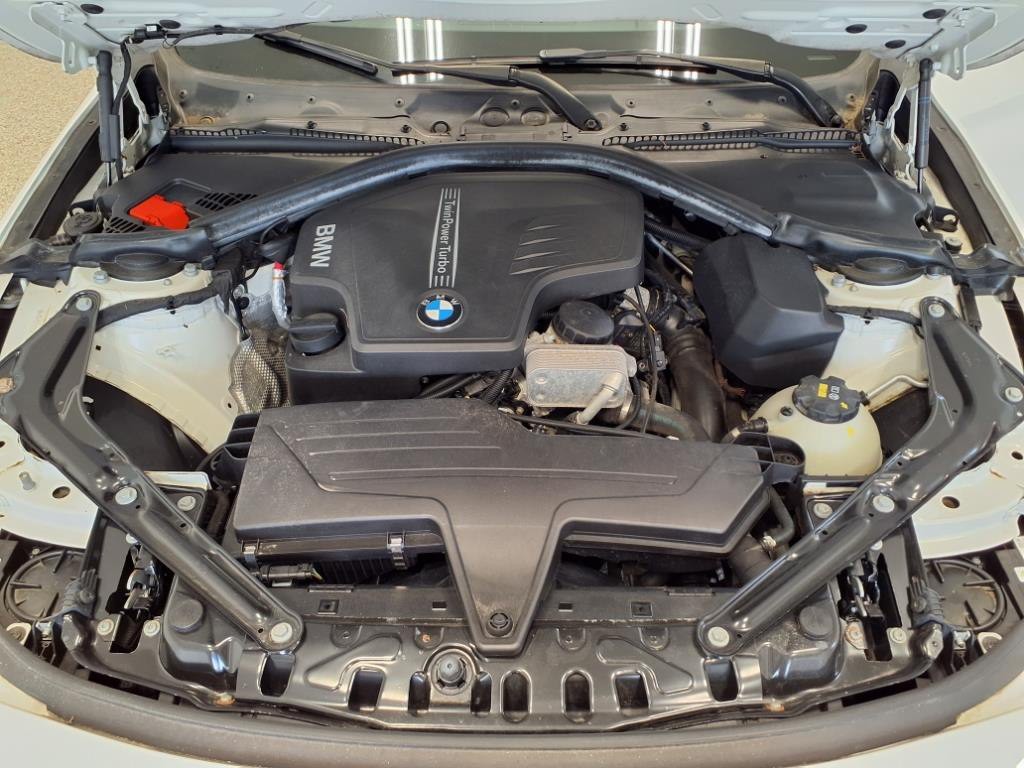 2014 BMW 4 Series Image 19