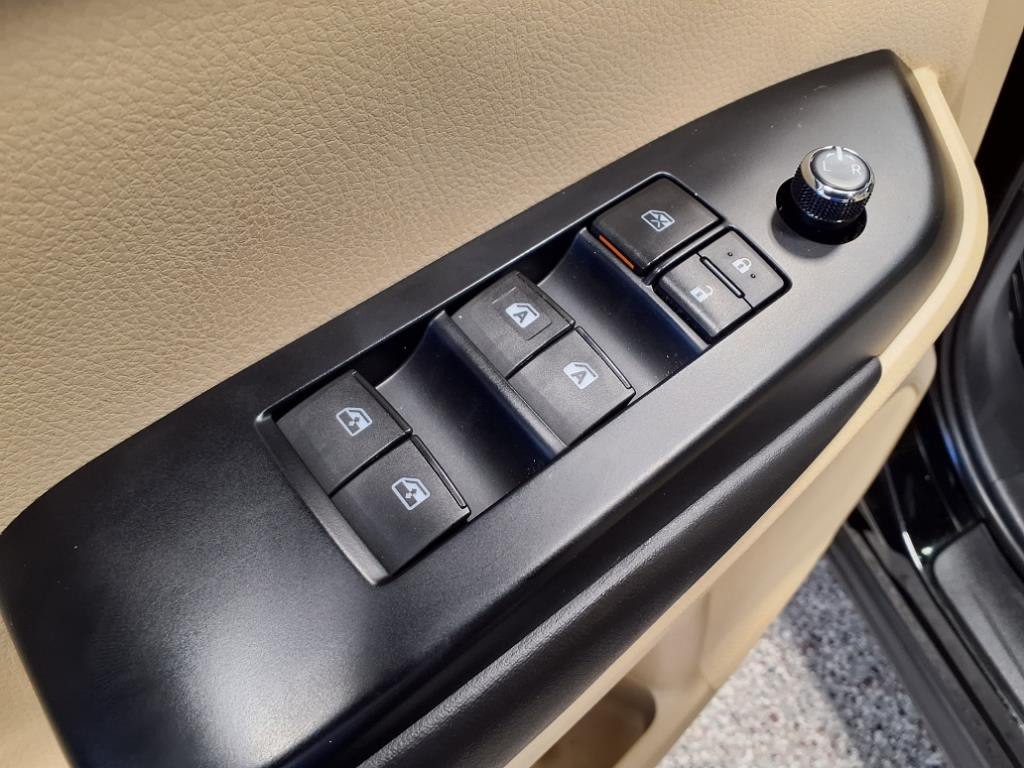 2018 Toyota Highlander Image 14