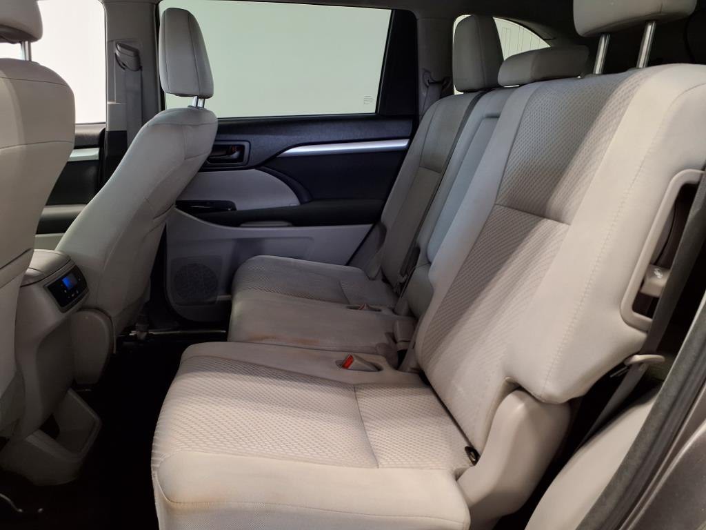 2018 Toyota Highlander Image 10
