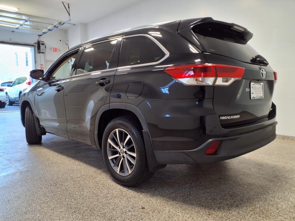 2018 Toyota Highlander Image 25
