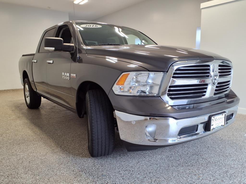 2016 RAM 1500 Image 4