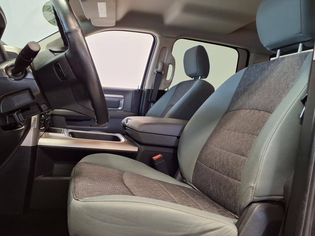 2016 RAM 1500 Image 13