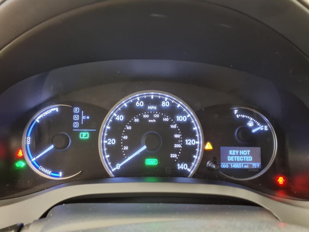 2014 Lexus CT 200h Image 21