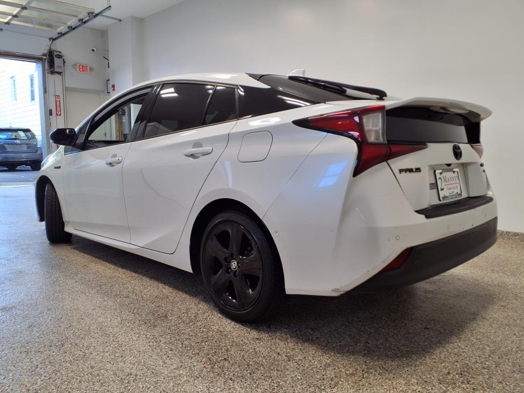 2021 Toyota Prius Image 2