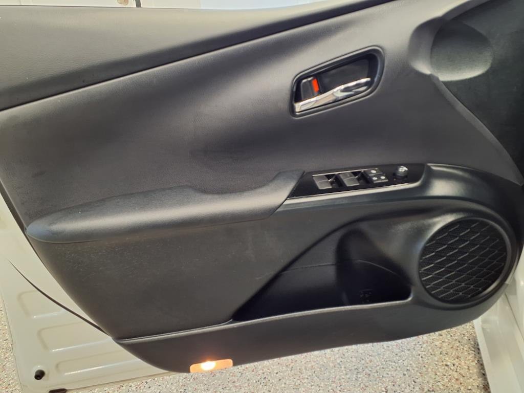 2021 Toyota Prius Image 13