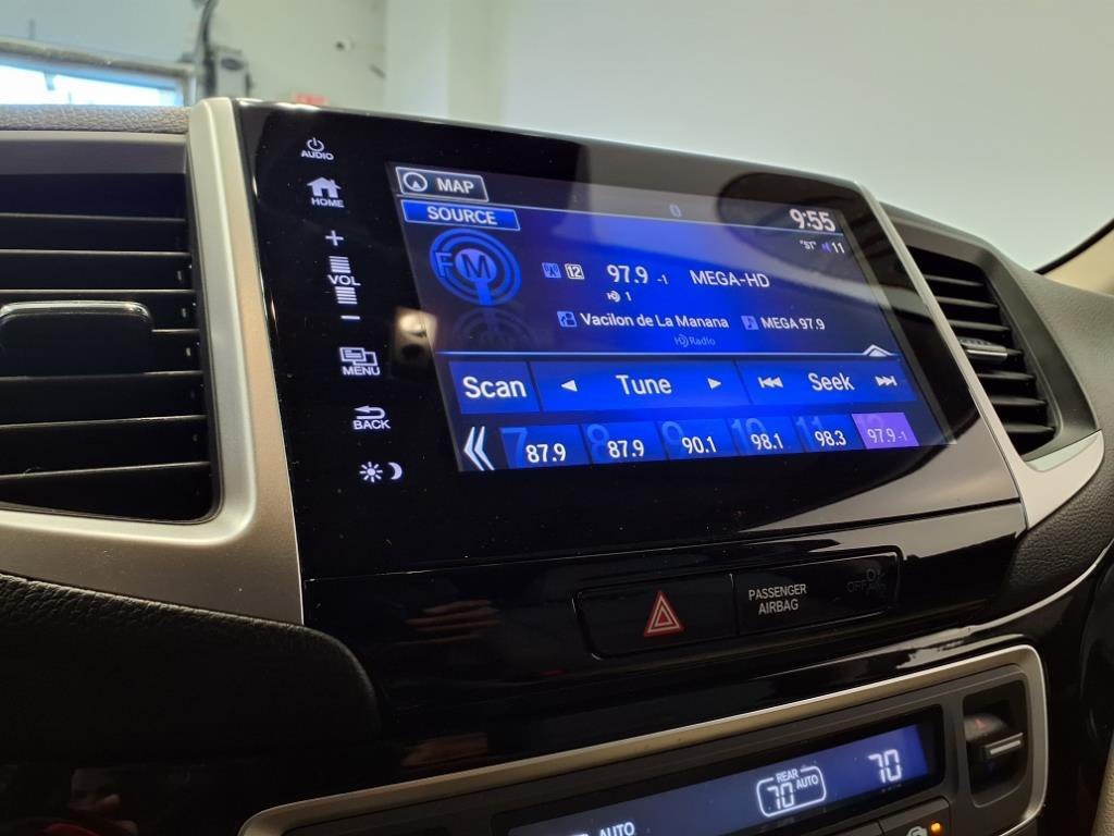 2019 Honda Ridgeline Image 17
