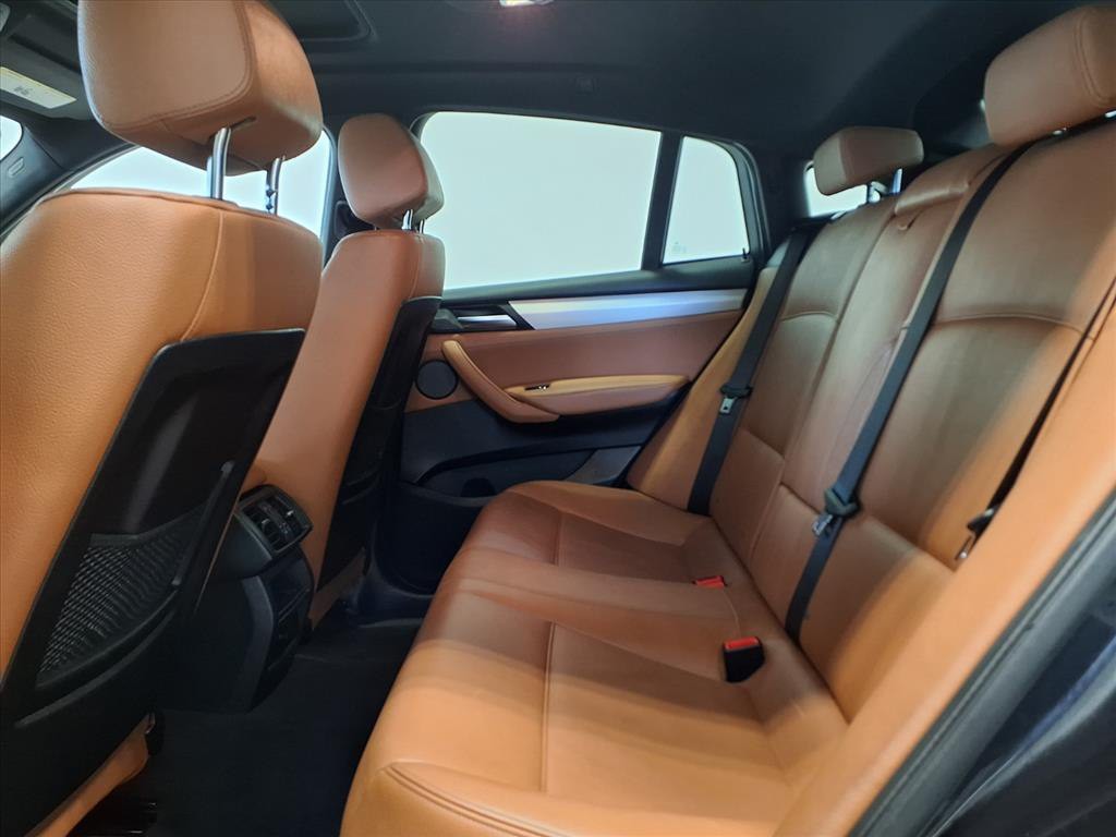 2018 BMW X4 Image 8