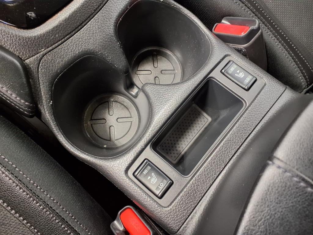 2019 Nissan Rogue Image 16