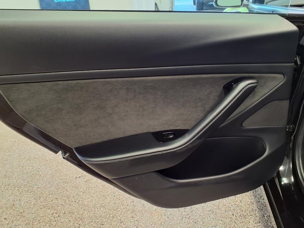 2020 Tesla Model 3 Image 7