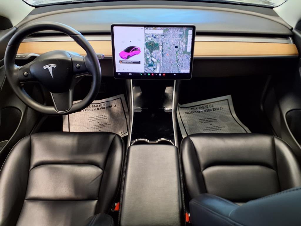 2020 Tesla Model 3 Image 9