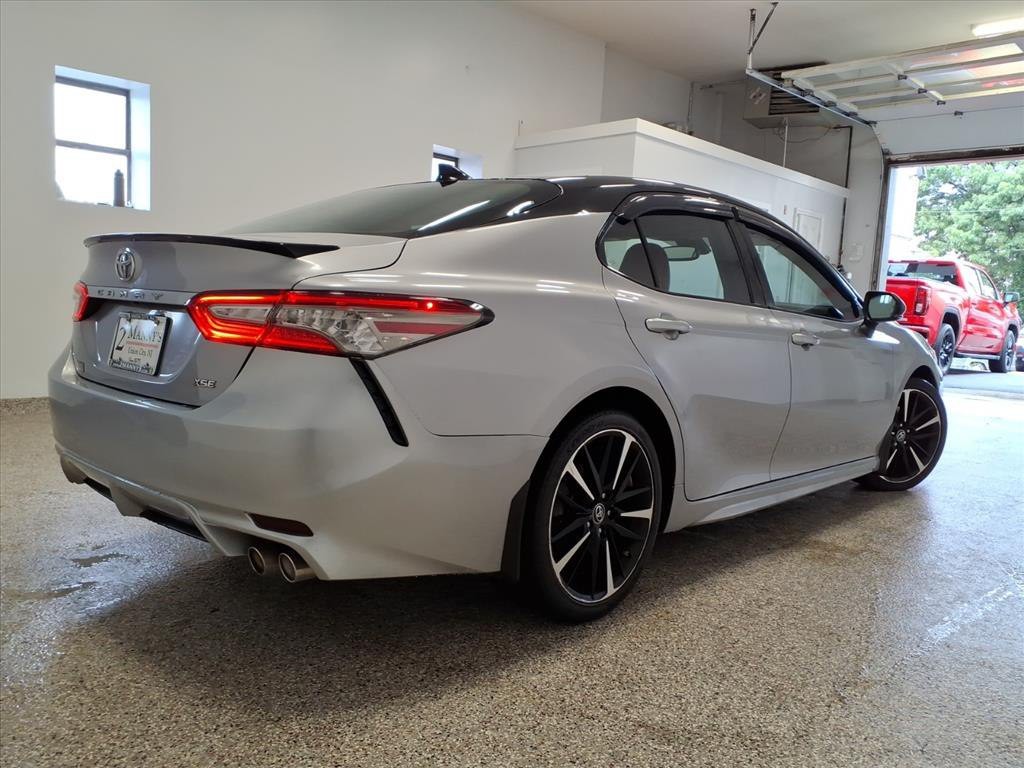 2019 Toyota Camry Image 4