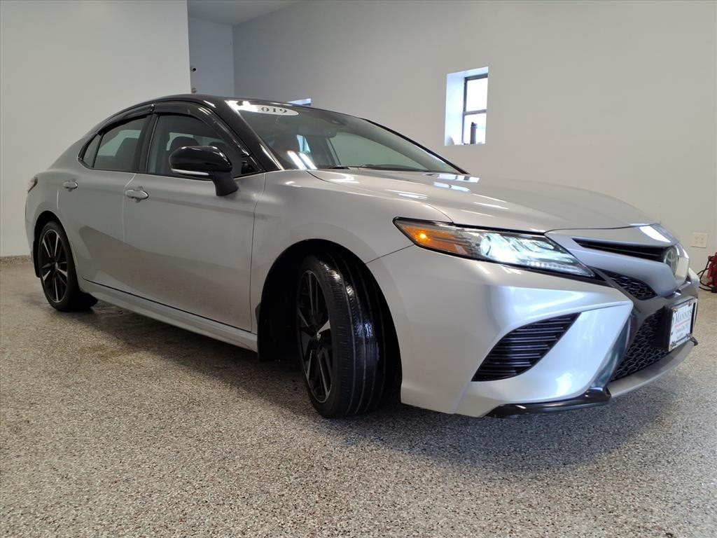 2019 Toyota Camry Image 5