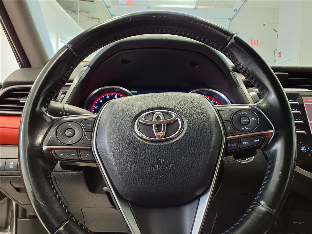 2019 Toyota Camry Image 19