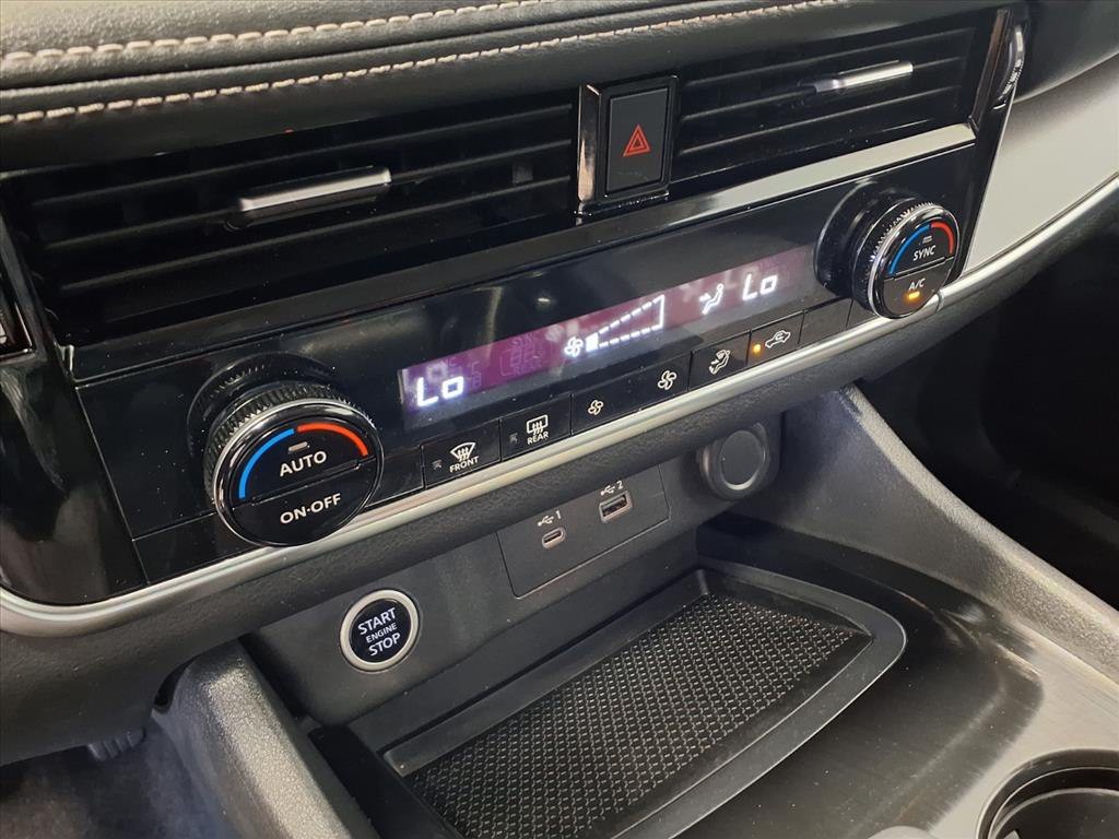 2021 Nissan Rogue Image 18