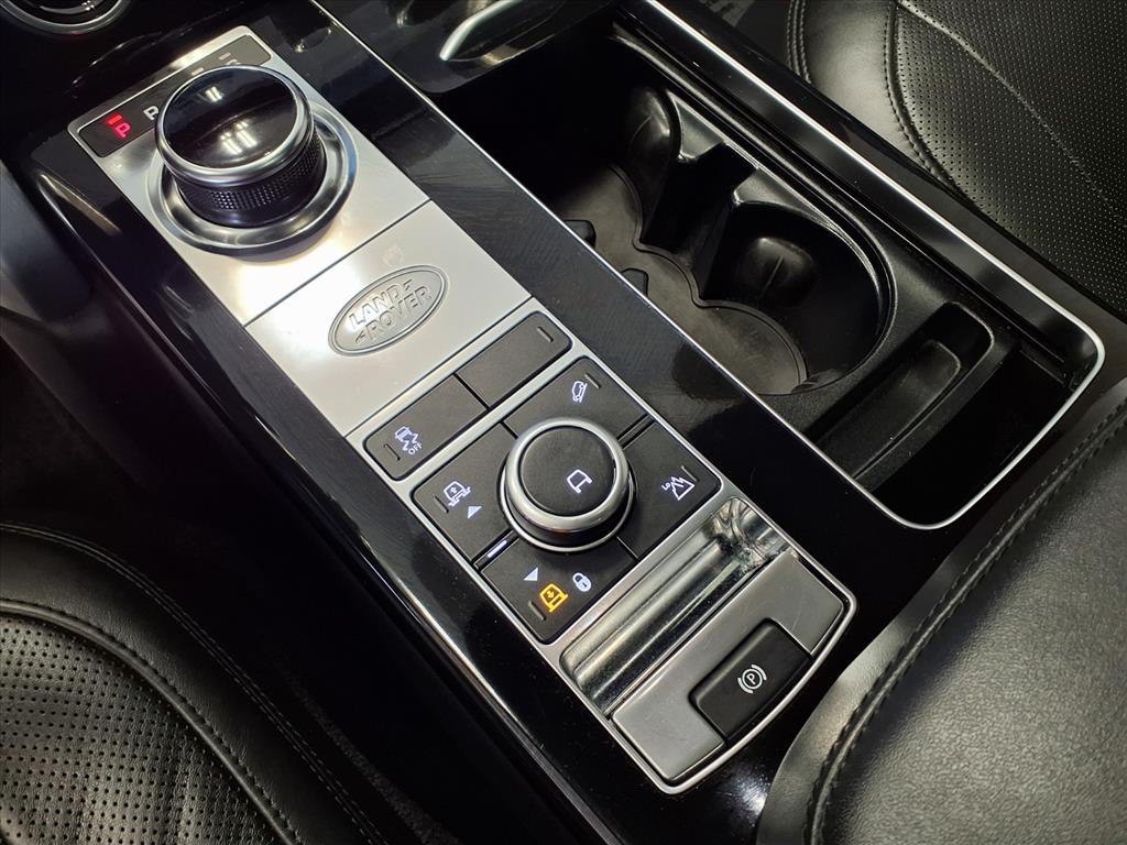 2019 Land Rover Range Rover Image 16