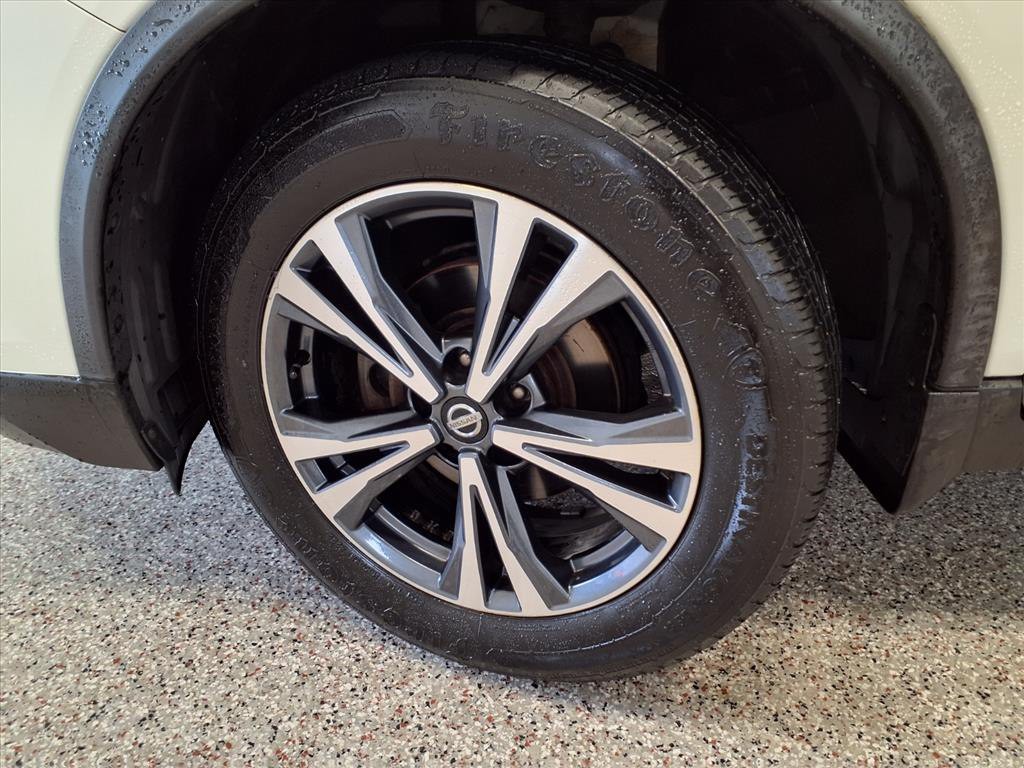 2017 Nissan Rogue Image 7