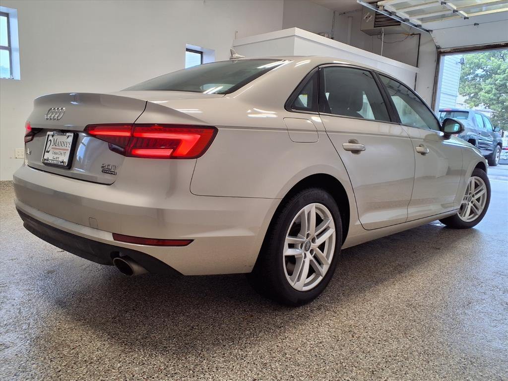 2017 Audi A4 Image 4