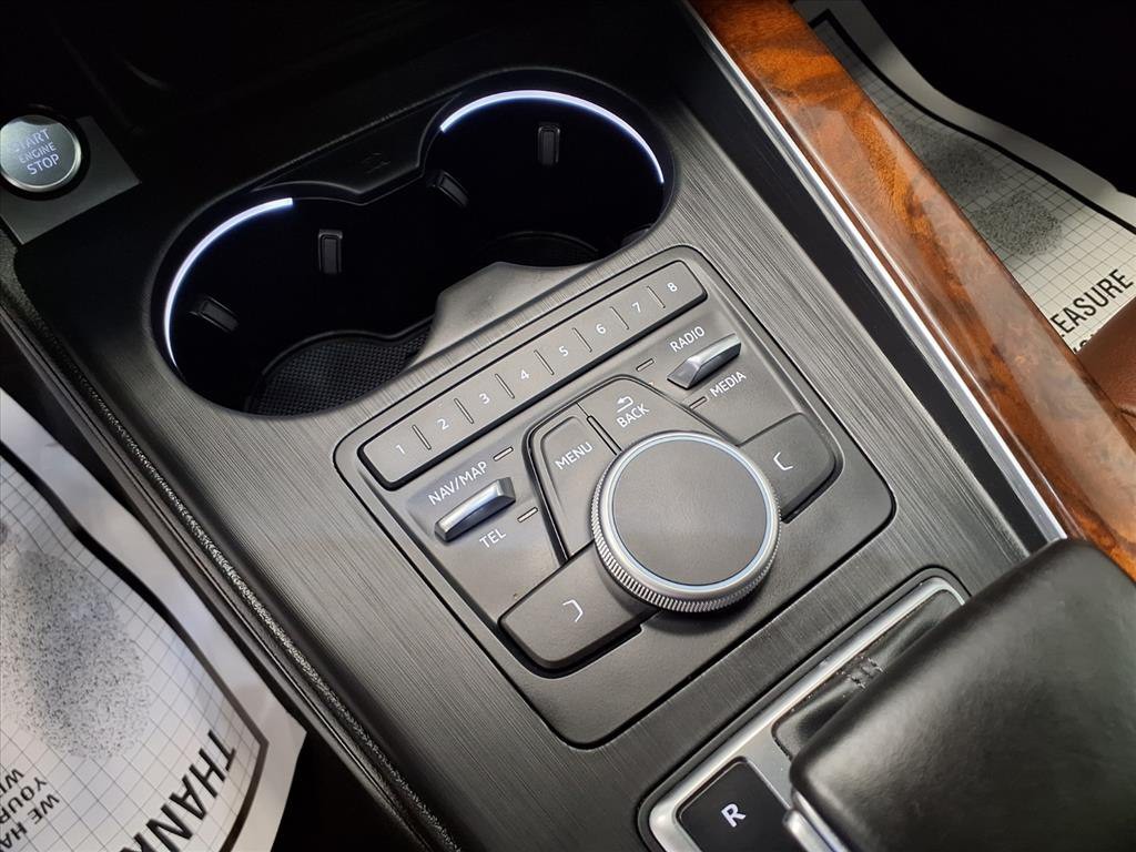 2017 Audi A4 Image 17